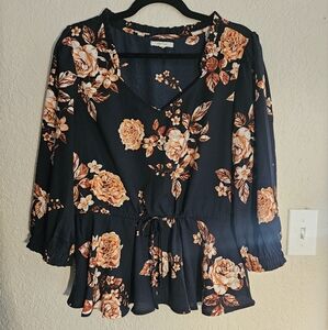 Maurices navy blue floral blouse